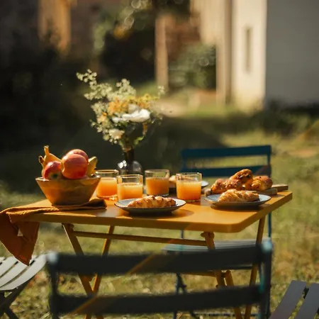 Le Des Jardins De Lumiere Apartmán Floressas