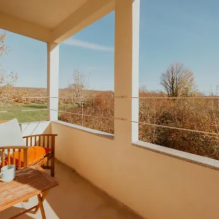 Les Jardins De Lumiere Appartement *