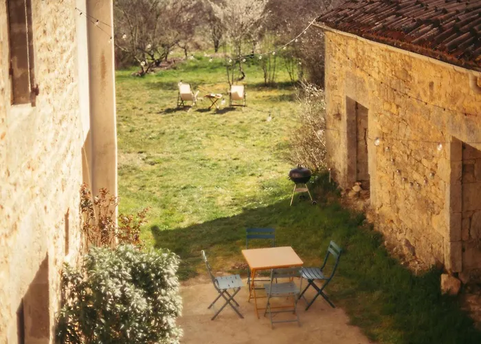 Le Des Jardins De Lumiere